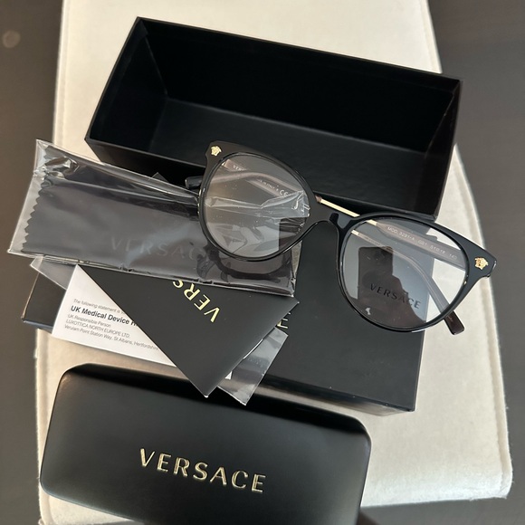 VERSACE 51mm Round Optical Glasses   BRAND NEW NEVER WORN BUT TAG OFF - Picture 3 of 7